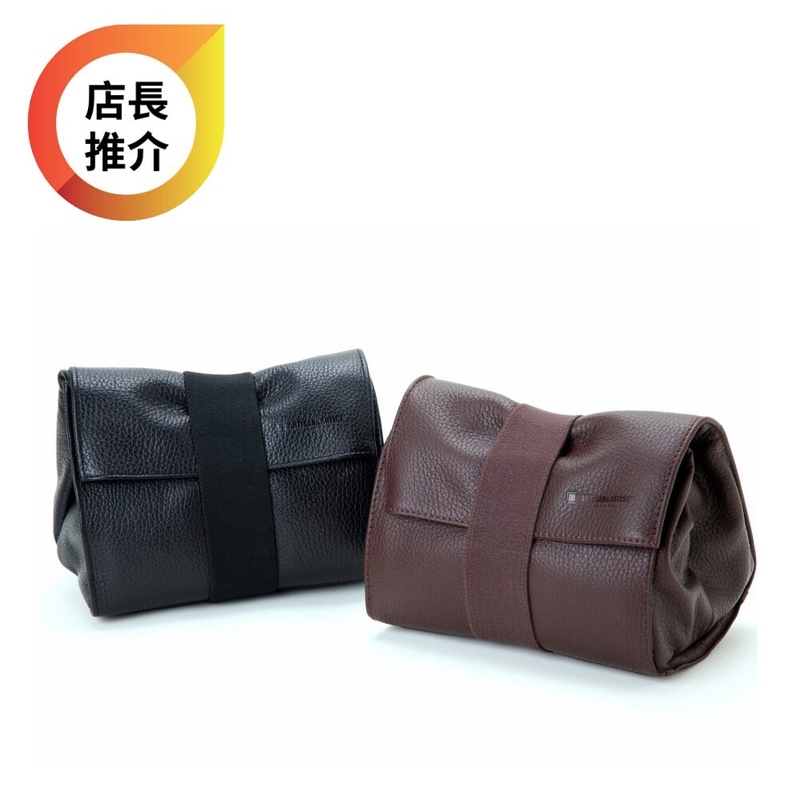 Artisan & Artist ACAM-78 Soft Leather Pouch (M